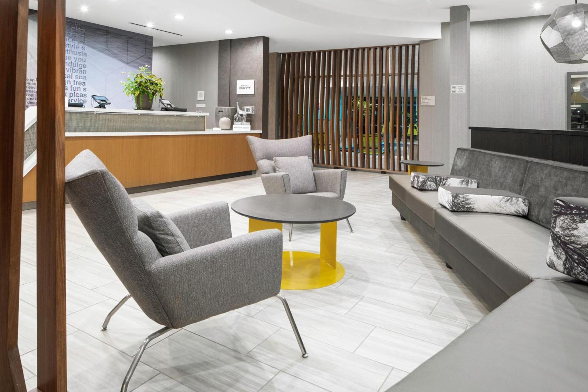 Springhill Suites By Marriott Raleigh אייפקס מראה חיצוני תמונה